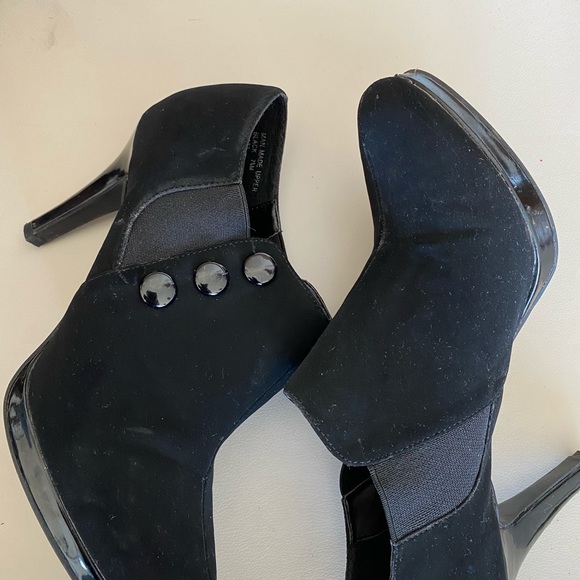 Women’s shoes - Picture 3 of 3